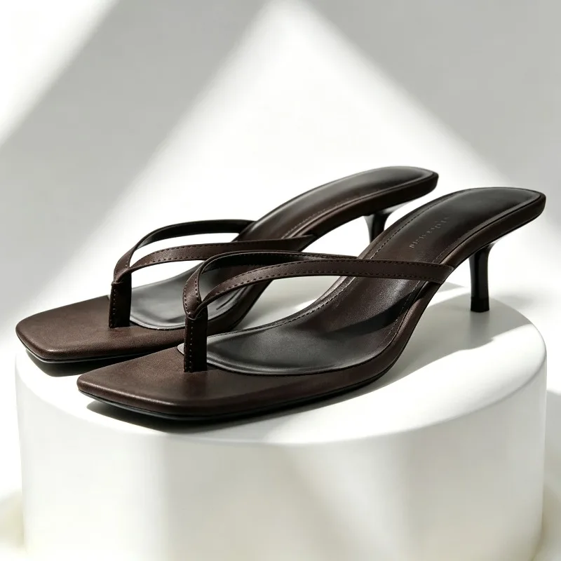 Summer New Clip Toe Kitten Heels Sandals Women Luxury Brand Beach Flip Flops High Quality Sexy Square Toe Mule Slippers Ladies