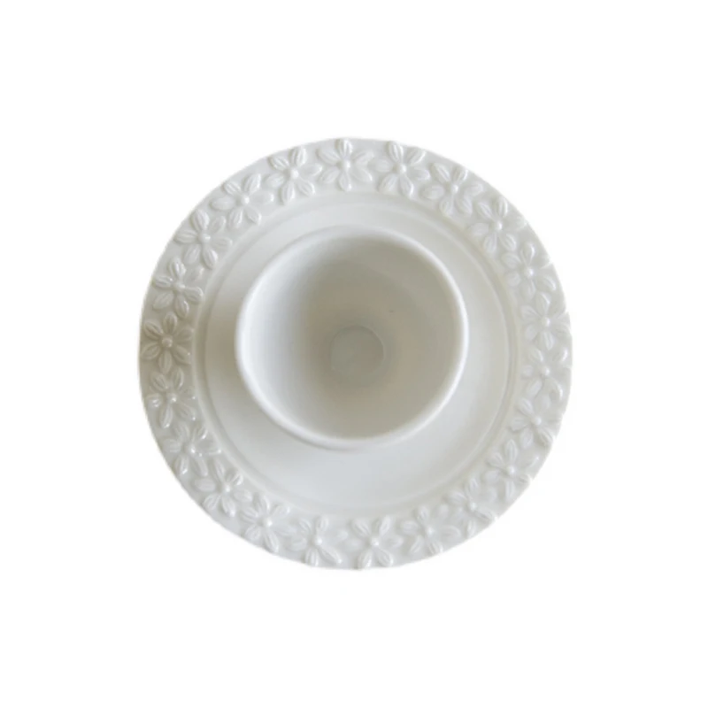 

Creative Ceramic Egg Cup Holder Porcelain Embossed Daisy Flowers Egg Cups Baking Preparation