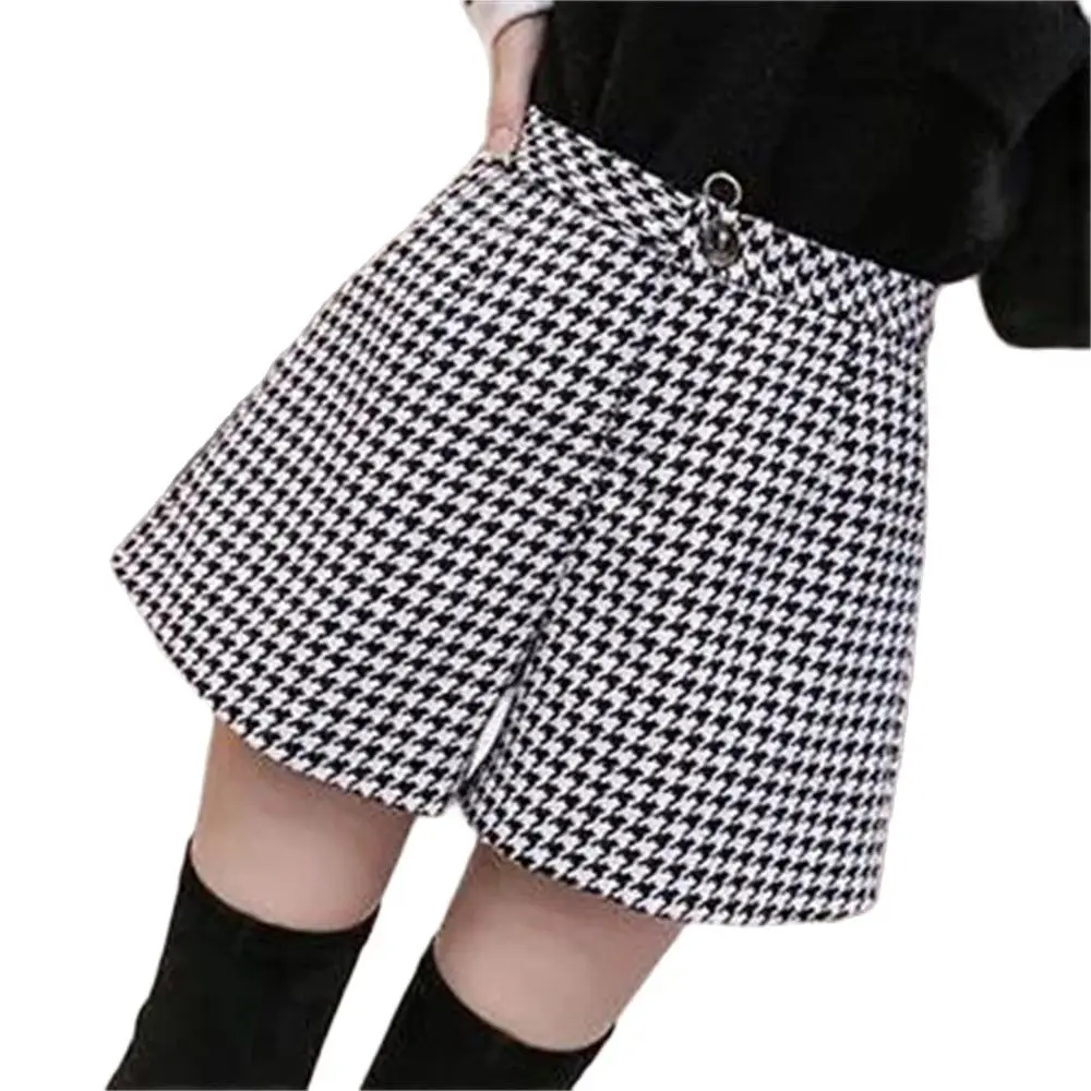 

New High Waist Tweed Shorts Women Casual Loose Ladies Fashion Spring Autumn Slim Button Shorts All-match Houndstooth