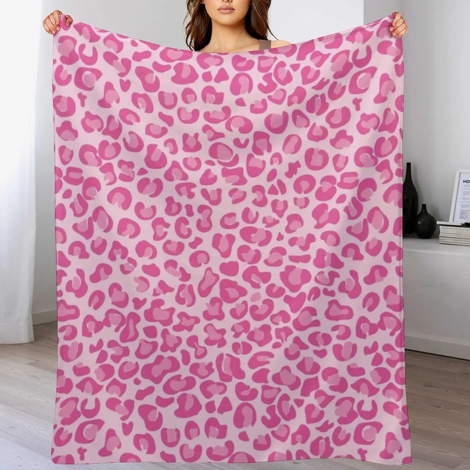 

Pink Leopard Print Throw Blanket Cute decorative Soft Plush Plaid Flannel Blankets