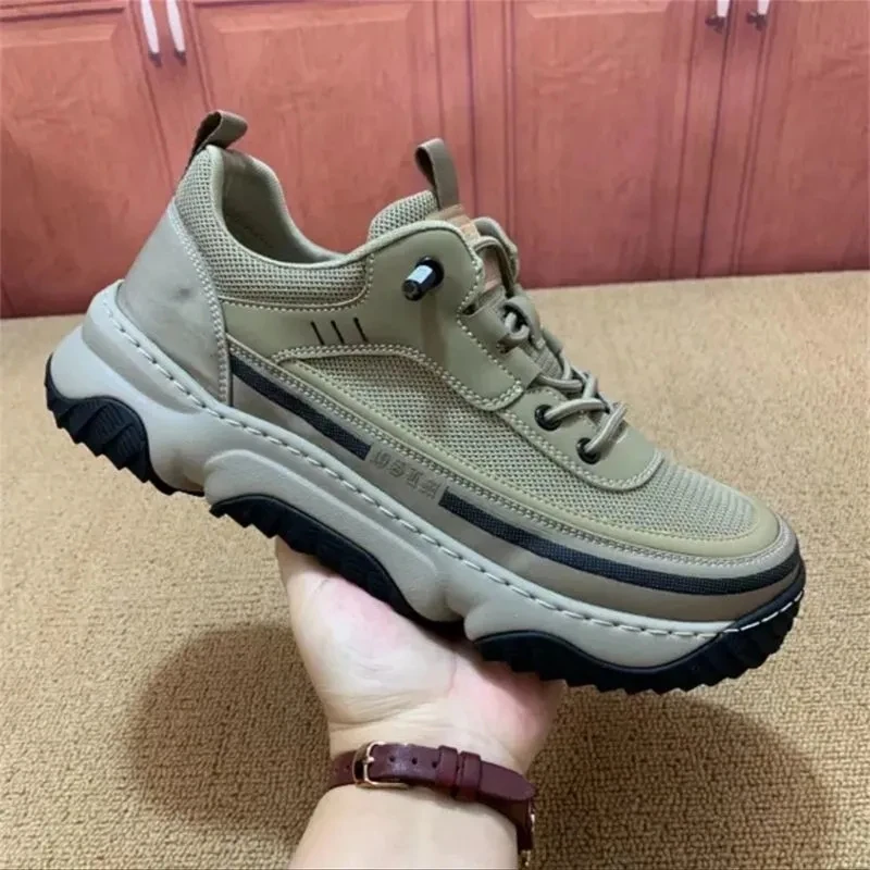 

2025 New Comfortable Men's Golf Shoes High-Quality Delicate Ultra-Fine Fiber Waterproof Rubber Sole Soft Elastic Grip