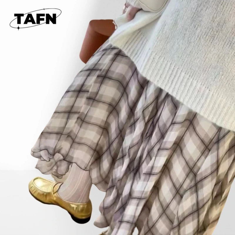 กระโปรง 25 ตัว เนื้อขั้นสูง สวย ทันสมัย สบาย และประณีต 5. ชุดเดรสวินเทจแคชเมียร์ระดับพรีเมียม – อินเทรนด์ AD2806