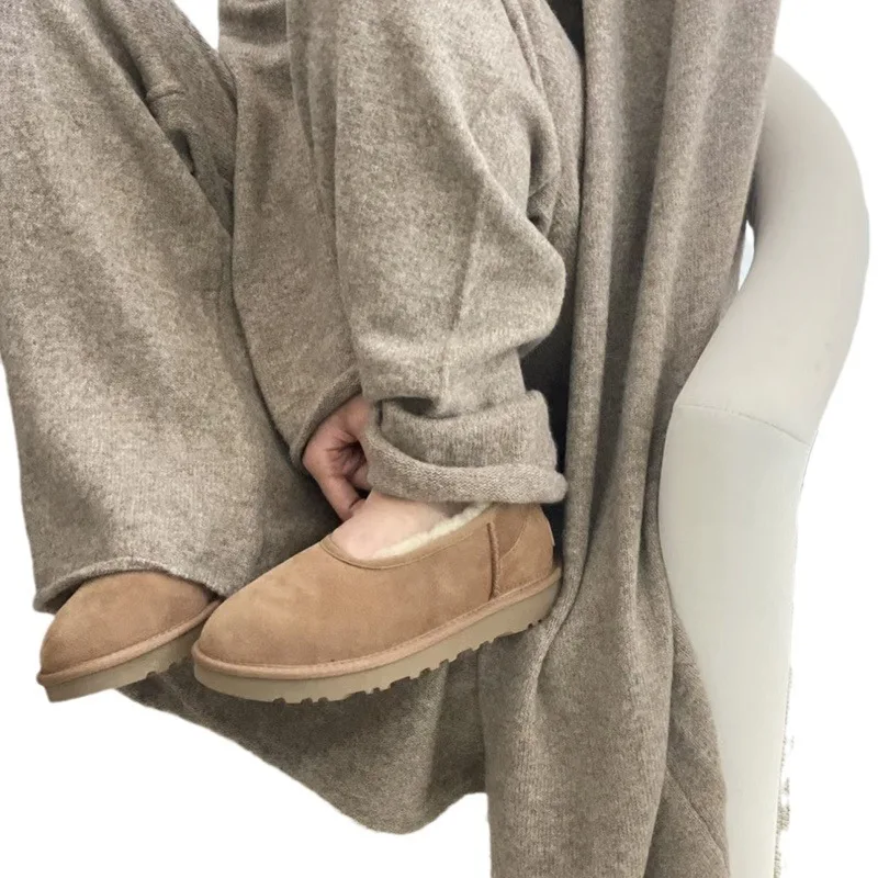 Leather and Fur Integrated Ballet Snow Boots for Women Winter New Short Tube Anti Slip Wool Insulated Flat Bottom Cotton Boots
