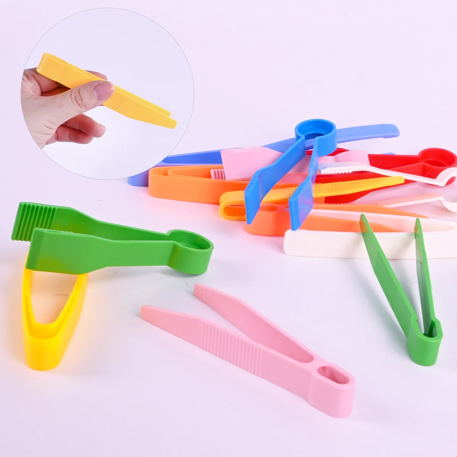 Juego de 5 pinzas de plástico de colores para niños, juguetes de aprendizaje y habilidades motoras finas, mezcladas con varios colores