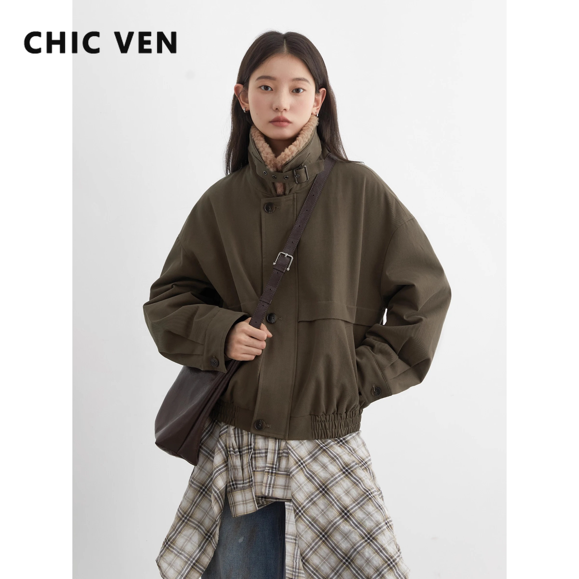 

Женские куртки CHIC VEN, новое стеганое толстое теплое короткое пальто со съемным воротником в стиле ретро, женский топ, осень-зима 2025