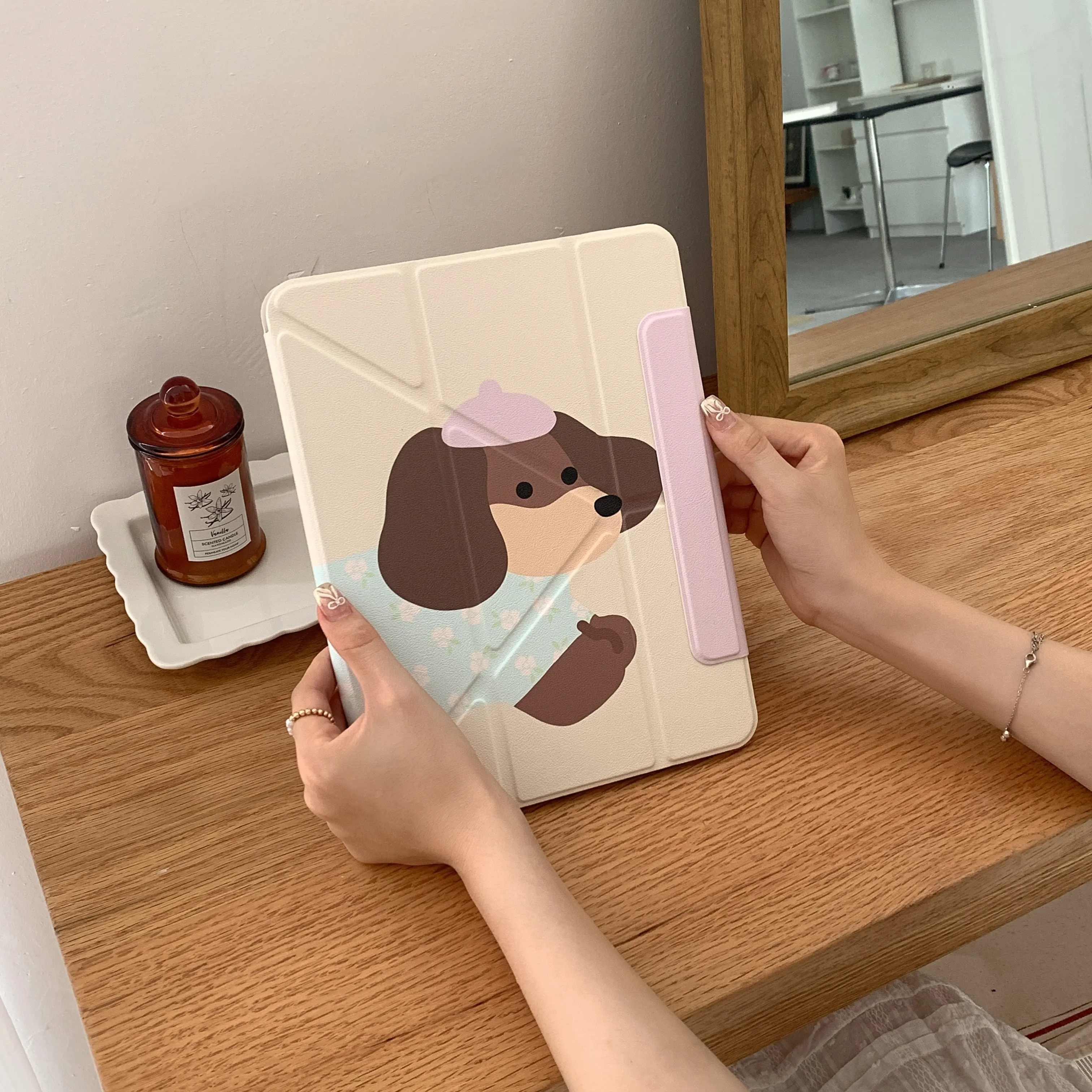 Cartoon Dachshund Puppy With Pencil Holder For iPad 10.2 Air 5 4th Generation 10.9 2022 10th iPad 9.7 5 6th 2021 2024 Pro11 Case