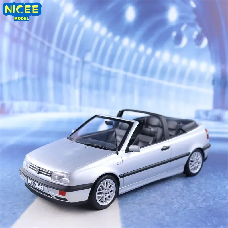 

1:18 1995 VW Golf Cabriolet High Simulation Diecast Car Metal Alloy Model Car VOLKSWAGEN toys for Kids collection gifts P74