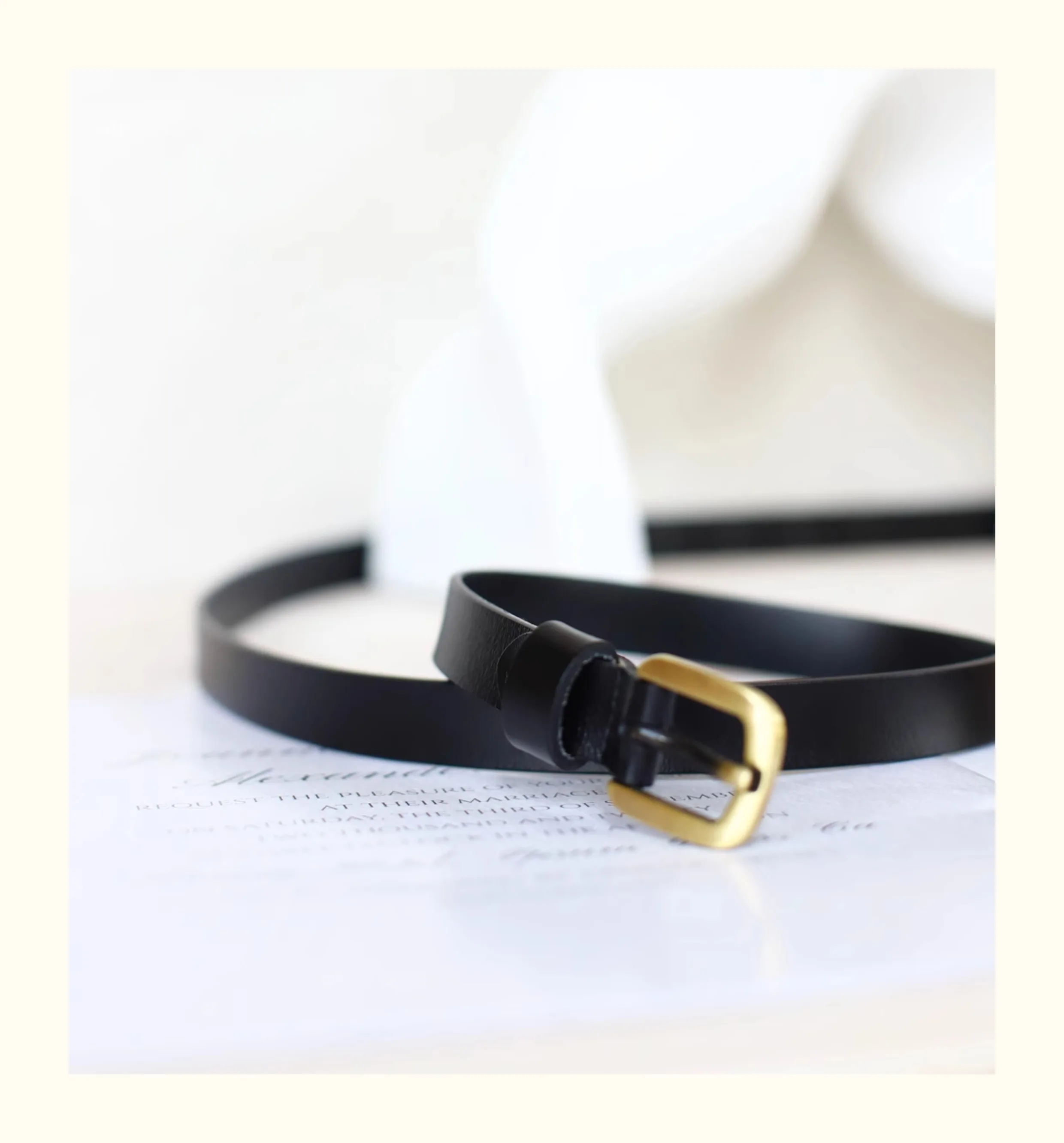 Women Leather Belt Black Ladies Waistband For Dress Jeans Golden Buckle Sweater Luxury Women Belt