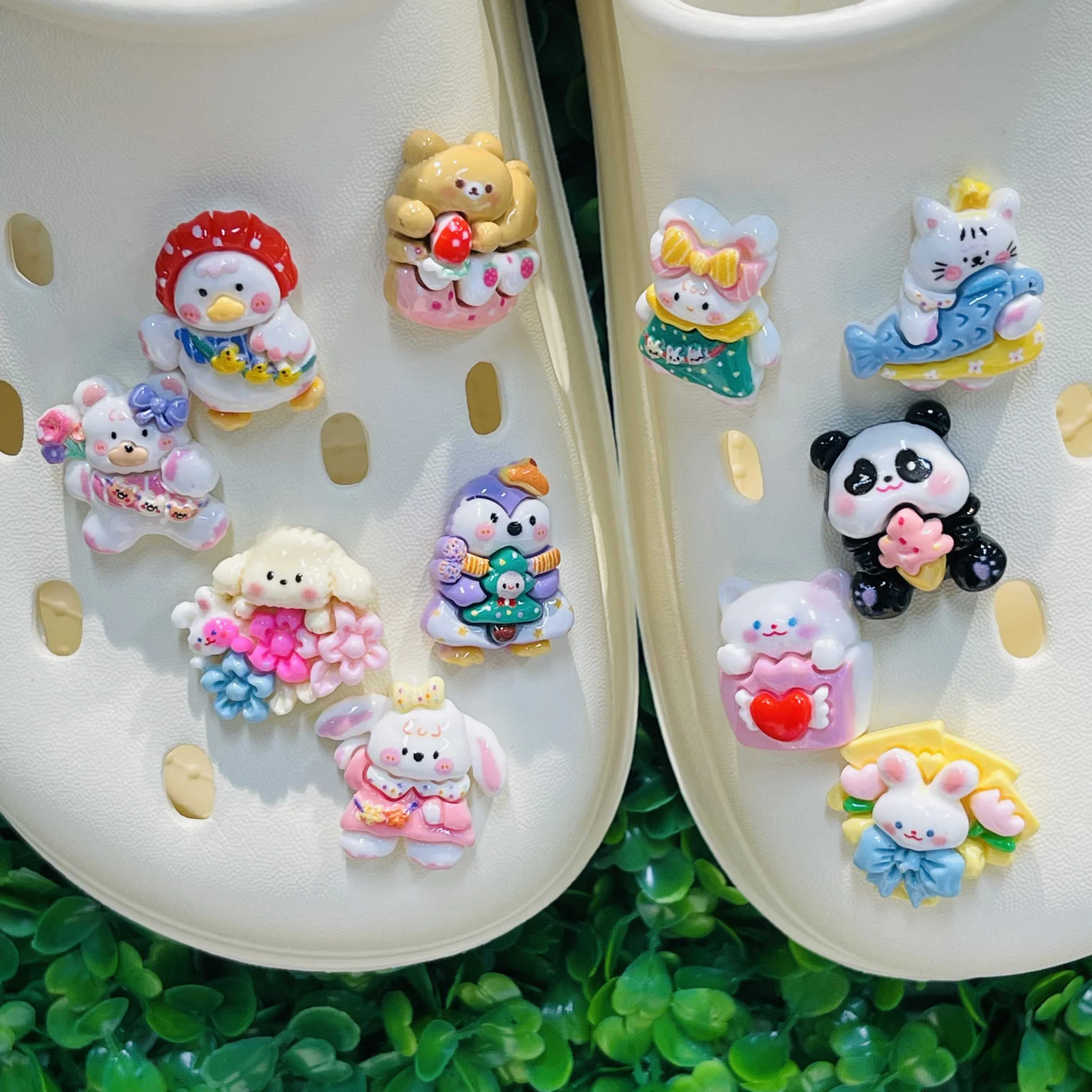 1/11Pcs Panda Dog Duck Resin Shoe Charms Adorable Rabbit Animal Children Clog Buckle Decorations Fit Party Present
