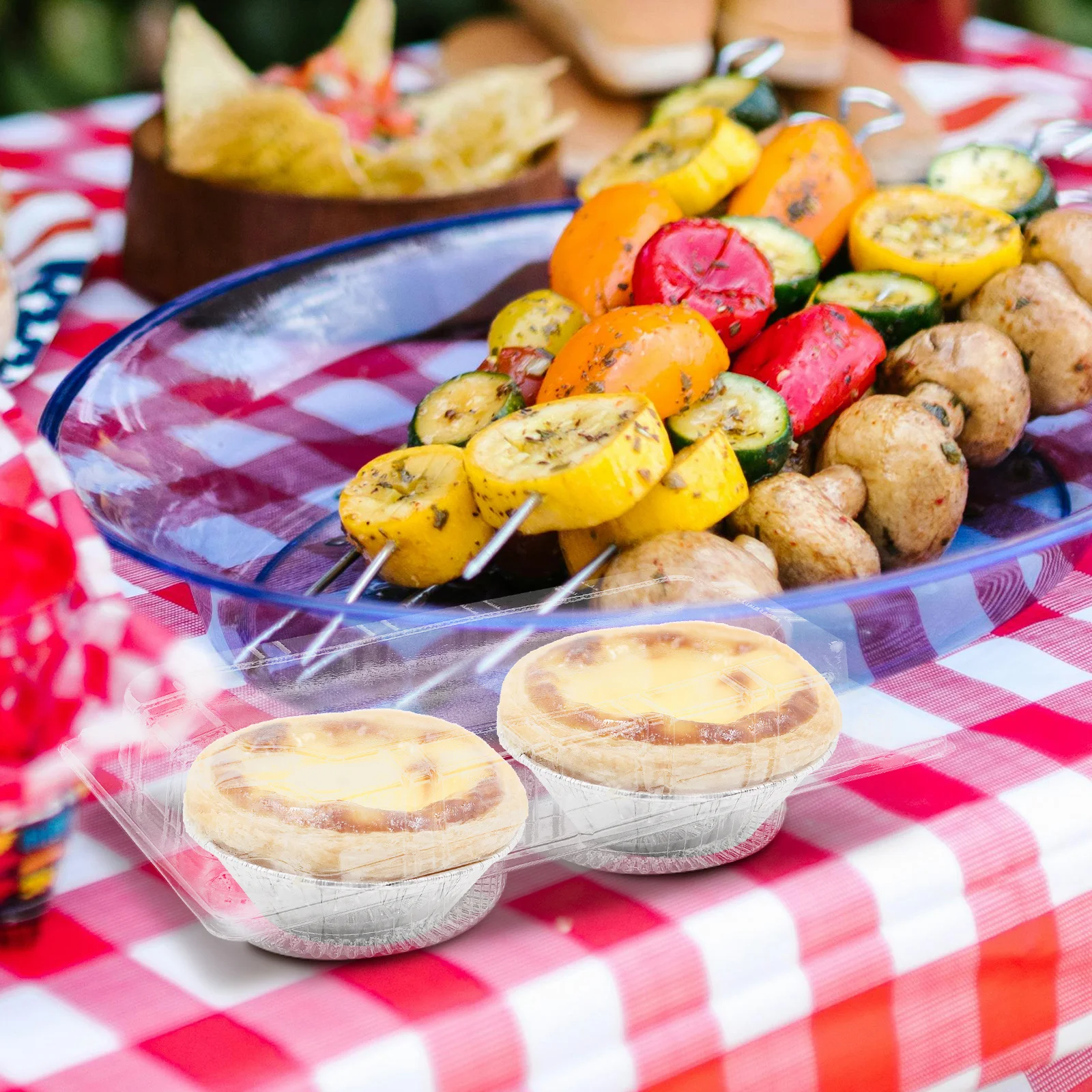 

100Pcs Clear Pastry Cases Elegant Dessert Containers for Cakes Cookies and Treats Ideal for Commercial and Home Use