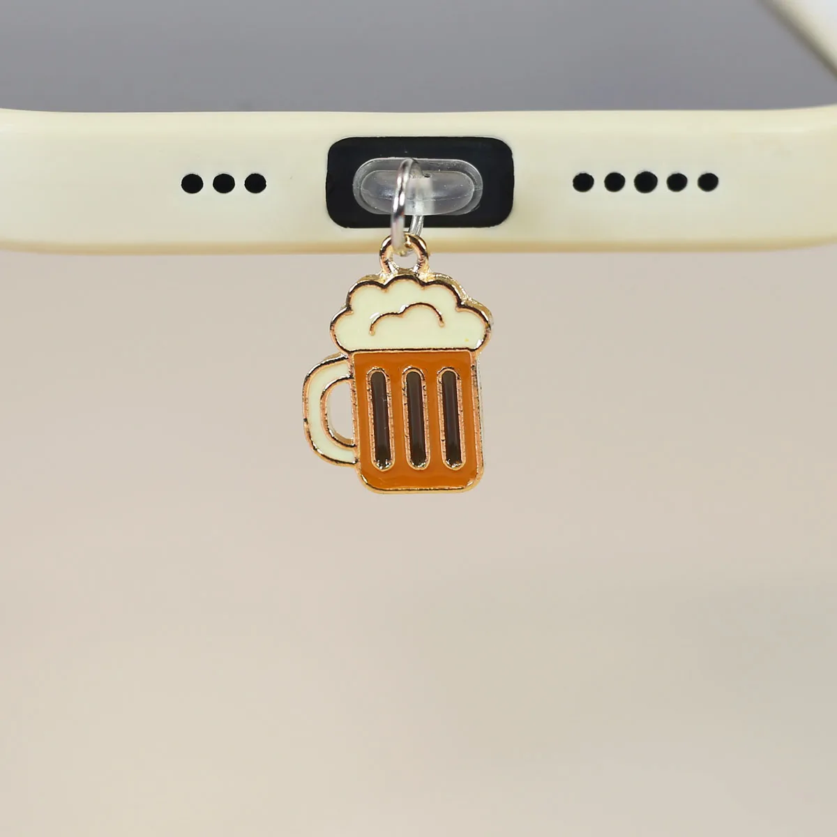 1PC Fun Fresh Beer Cow Milk Bottle Shaped Phone Dustproof Plug Pendant for iPhone/Type-C/Samsung/Xiaomi Phone Accessories