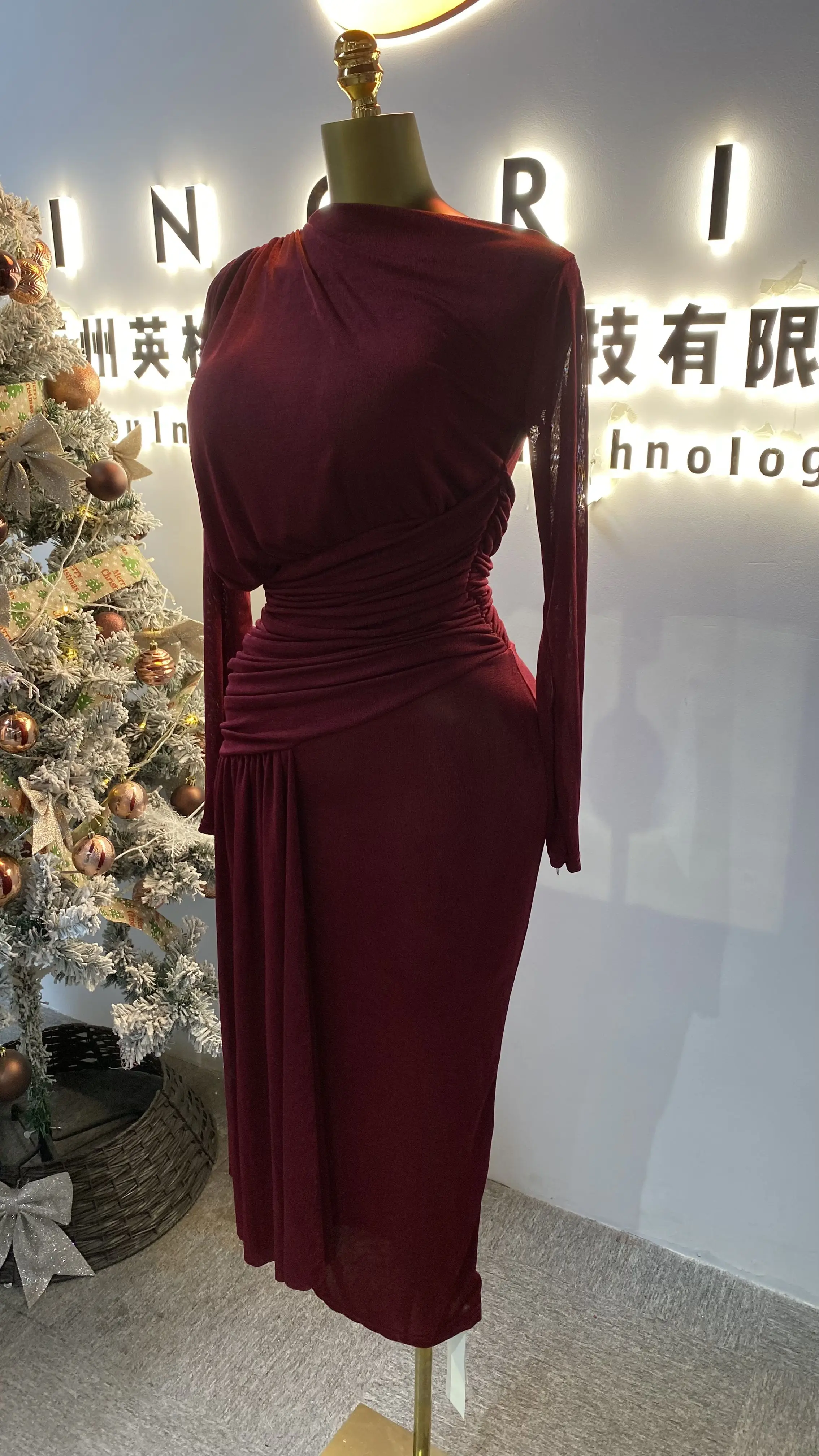 جديد بلون مطوي متماسكة تمتد سليم صالح ثوب الكرة الطويلة، فستان أنيق وعالي الجودة-GZXX102