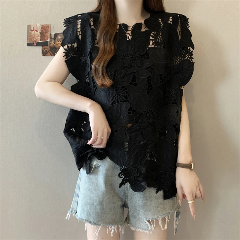 Summer Loose Pullover Blouse Sleeveless Women Embroidered Knitted Vest Shirt Fashion Hook Flower Hollow Tops