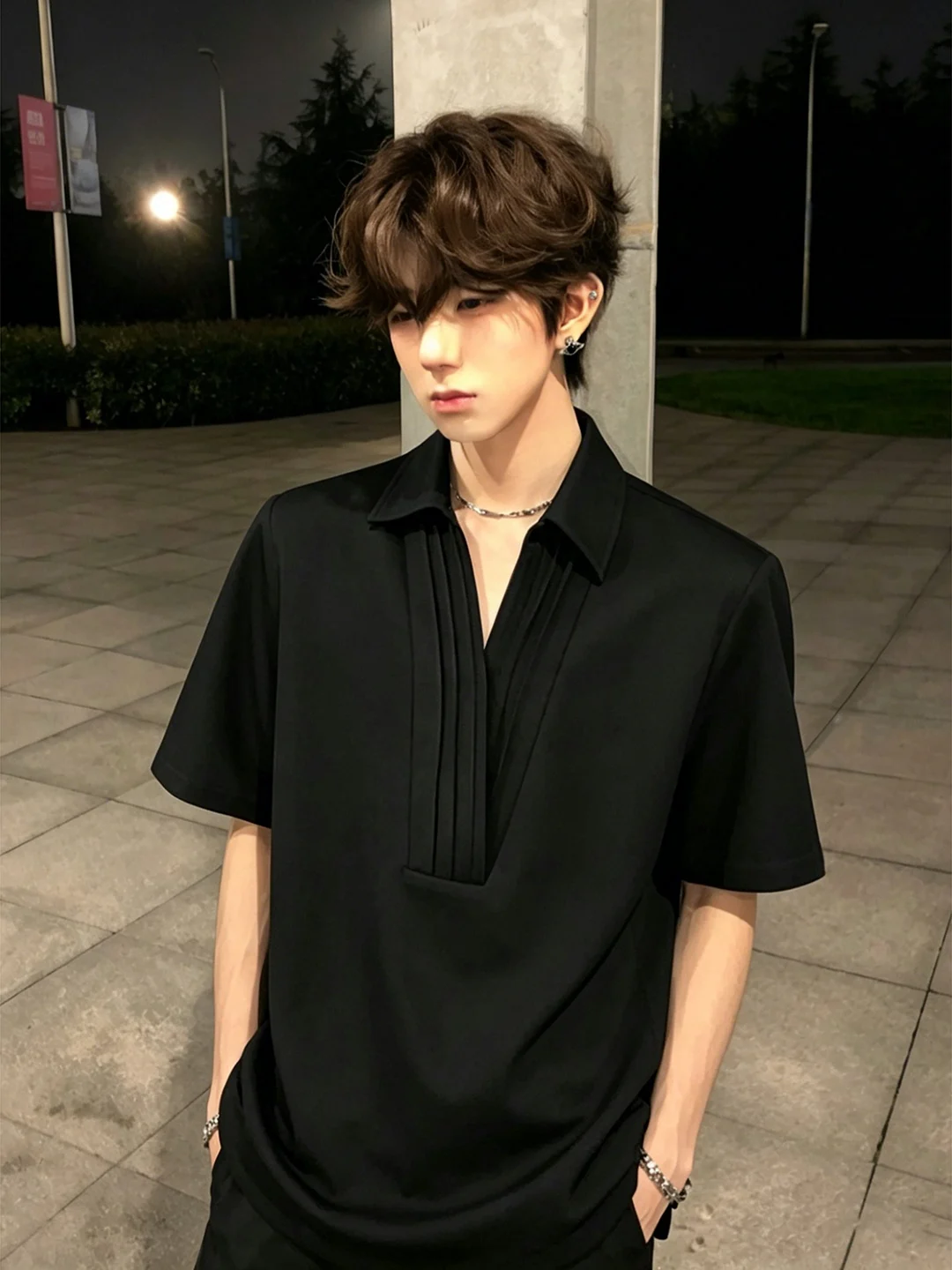 

Black Pad Shoulder Deep V Neck Shirt Short Sleeve Men Summer Clean Fit Handsome Advanced Collar T Shirt Casual Style