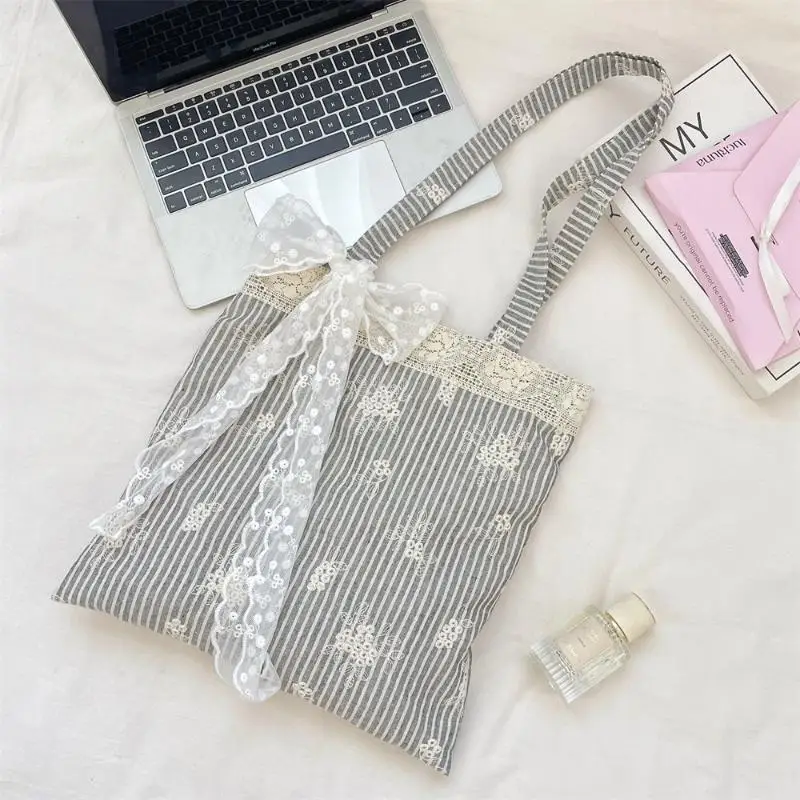 Große Tragetasche mit Spitze und Schleife im Koreanischen Stil, Einfache Canvas-Handtasche, Kawaii Stofftasche mit Großer Kapazität für Reisen – Detail 5