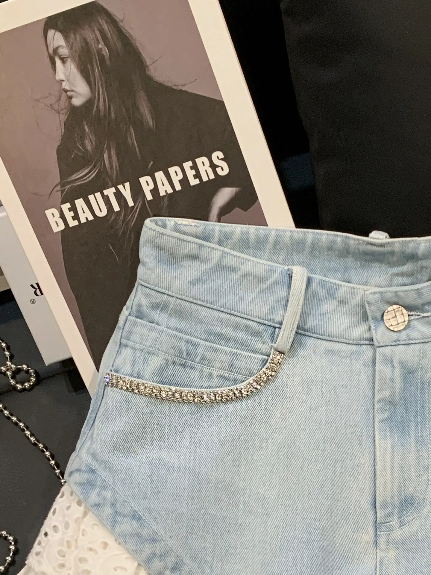 Summer Women's Lace Fake 2 Pieces Shorts Korean Casual Fashion Sweet Rhinestone Pocket Decoration Blue Hollow Out Hot Pants