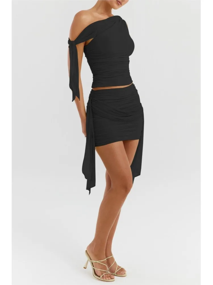 

New Summer Women's Fashion Casual Two-piece Suit Pleated Slim Hanger Decorative Slanted Collar Top Short Skirt Women's Suit