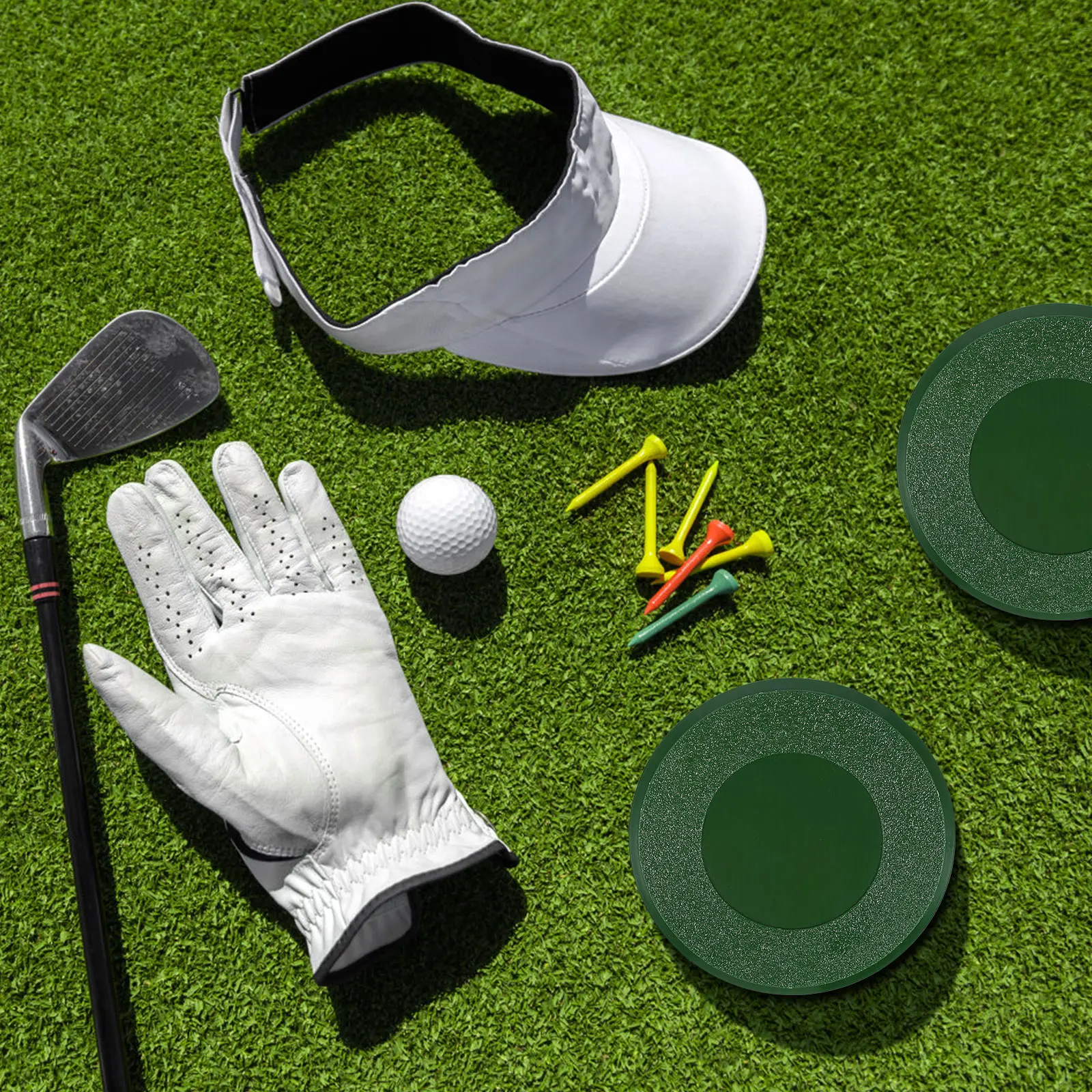 

2Pcs Golf Hole Putting Cover Plastic Golf Cup Cover for Practice Training Putting Hole Protection Small Portable Green