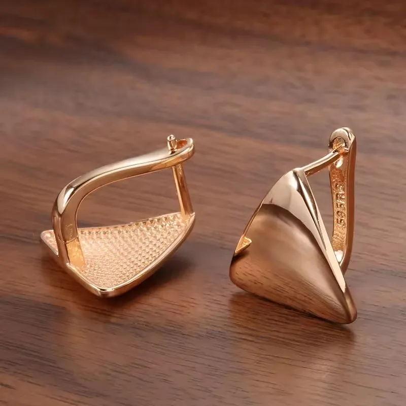 Newest Trend Jewelry Minimalist 585 Rose Gold Earrings Gold Color Square Triangle Earrings for Women Vintage Fashion Jewelry