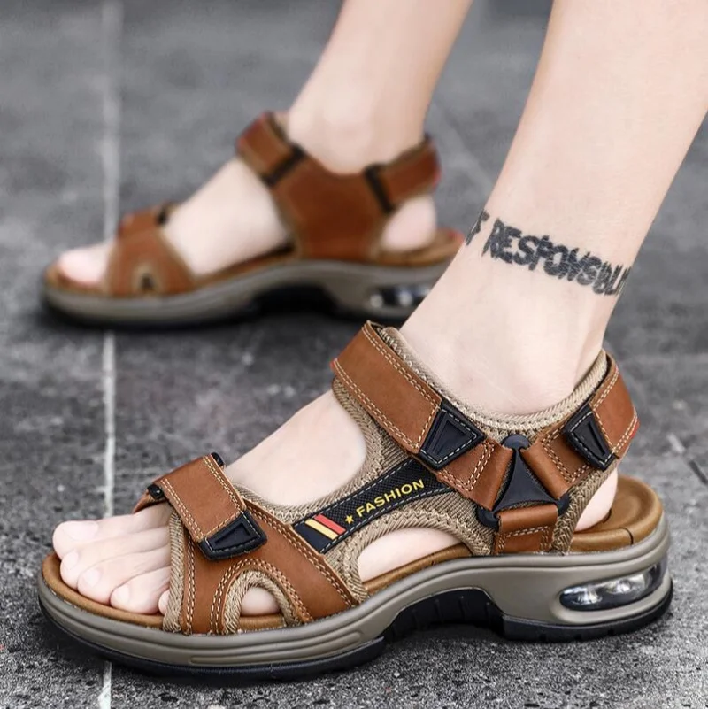 

Fashion Men's Sandals Summer Soft Beach Flip Flop Comfortable Genuine Leather Sandals Outdoor Men Roman Sandals Size 46