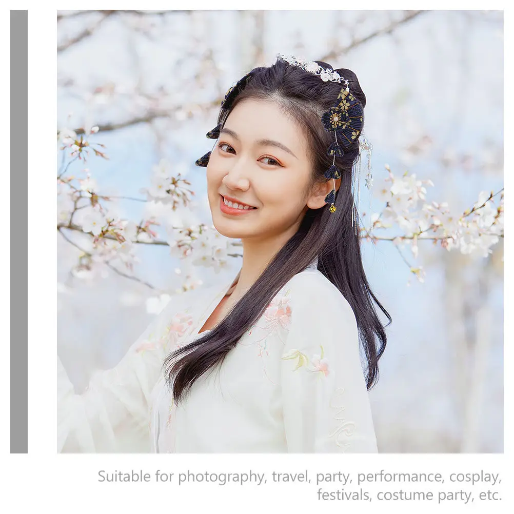 

Заколка для волос в японском стиле с цветами сакуры, легкая, тканевая, металлическая, с кисточкой, для женщин, для вечеринок, путешествий, фотосессий, кимоно