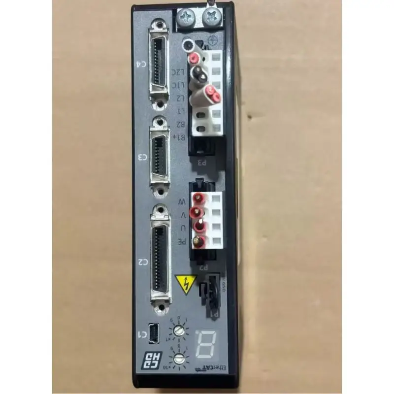 

Second hand drive VCll-E03-230 tested OK and shipped quickly