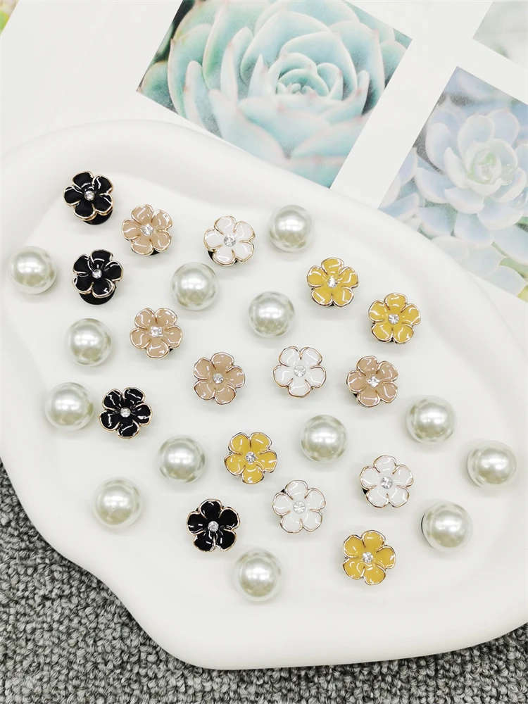 

22 шт.Цветы из АБС-пластика, подвески для обуви, искусственные украшения для обуви, искусственные бусины, аксессуары для обуви, съемные зажимы для обуви «сделай сам»