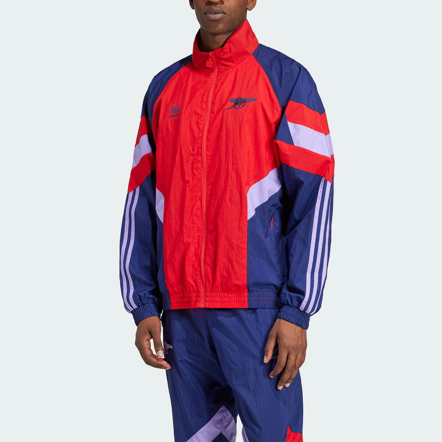 

Официальная мужская лоскутная футбольная куртка Adidas с тремя полосками и свободным воротником-стойкой IS6503