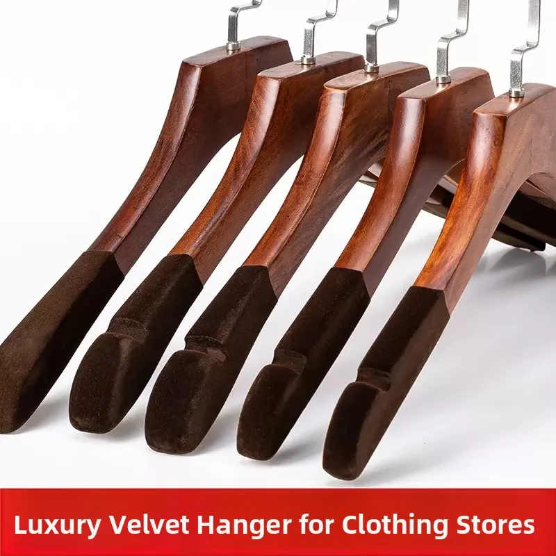 

Ретро-вешалка из утолщенного дерева для магазинов одежды, для мужской и женской одежды, бархатная вешалка для пальто, с широкими плечиками, подходит для гардероба
