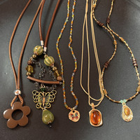 Vintage Brown Natural Stone Pendant Necklace for Women Fashion Geometric Long Leather Rope Necklace Sweater Chain Jewelry Gifts