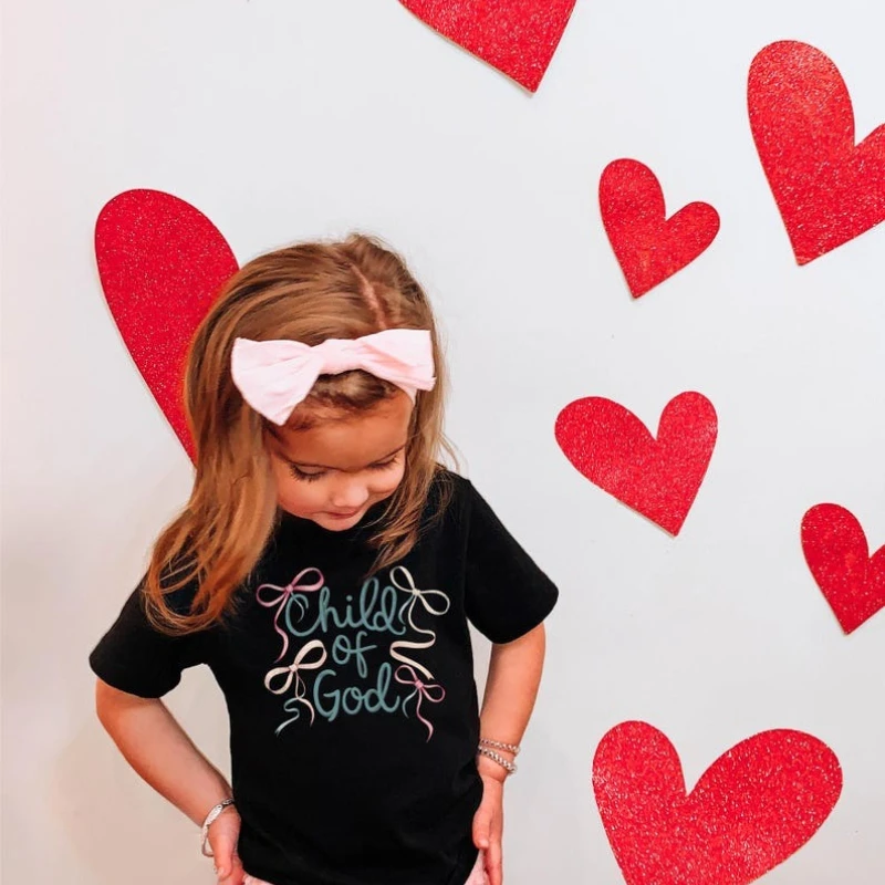 

Детская христианская детская футболка «Дитина Бога» Кокетка Молодежная рубашка Вера Церковь Молодежный подарок для детей Детская футболка с короткими рукавами