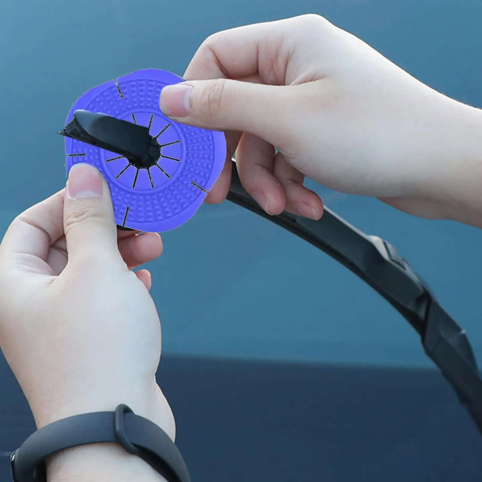 2Pcs Universal Soft Windshield Wiper Sleeve, Dustproof Protective Cover, Durable Front Wiper Guard for Car Windshield Hole Anti