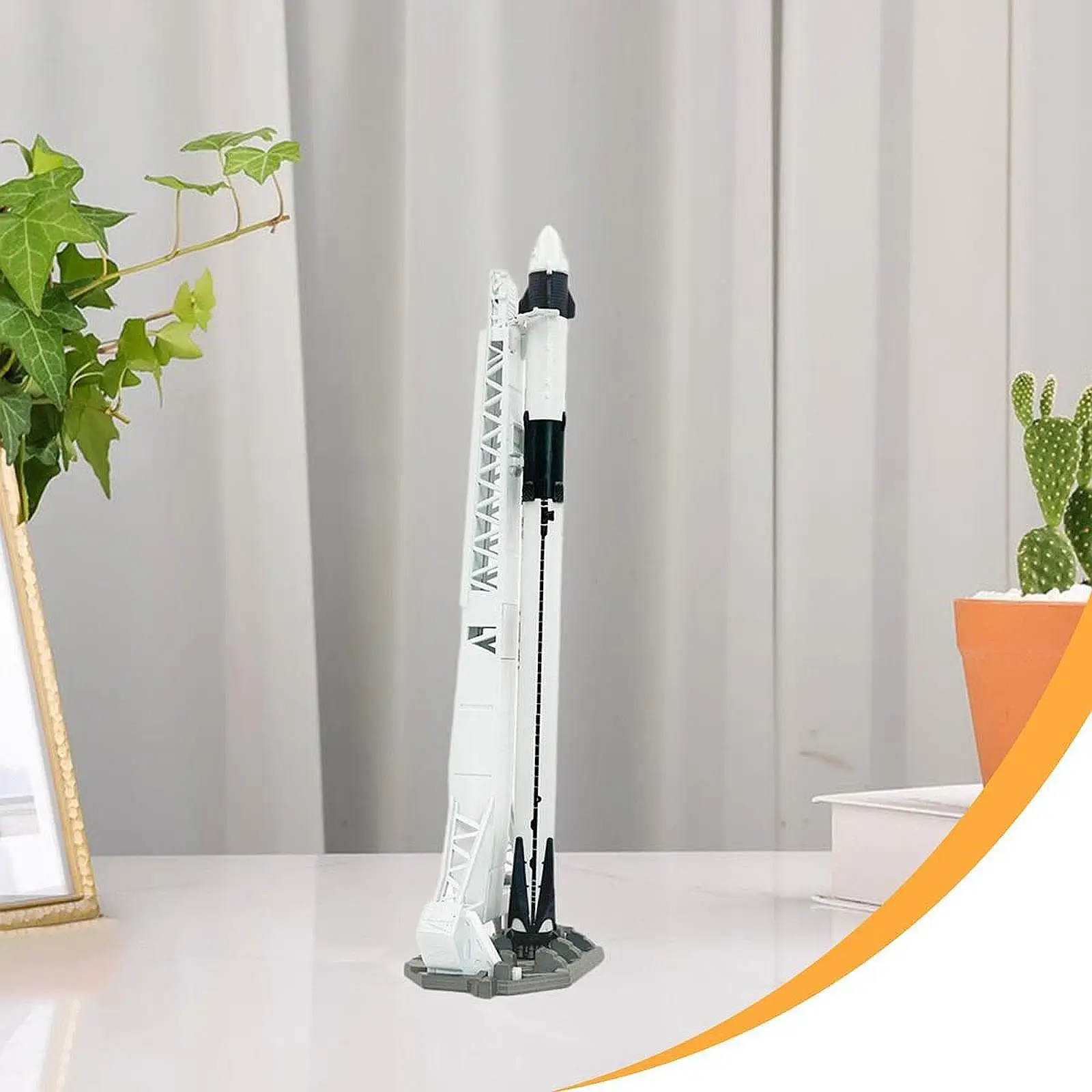 

1/200 Diecast Rocket Model Spacecraft Model for Children Kids Birthday Gifts