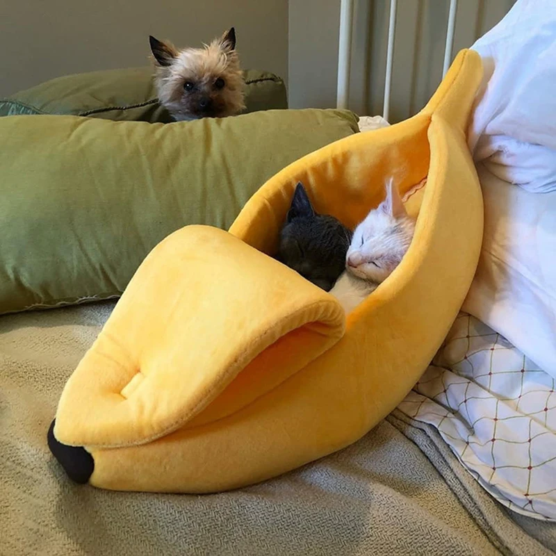 Ins The same type of banana cat house, pet dog house, banana house, teddy dog house, closed type warm Banana split cat bed