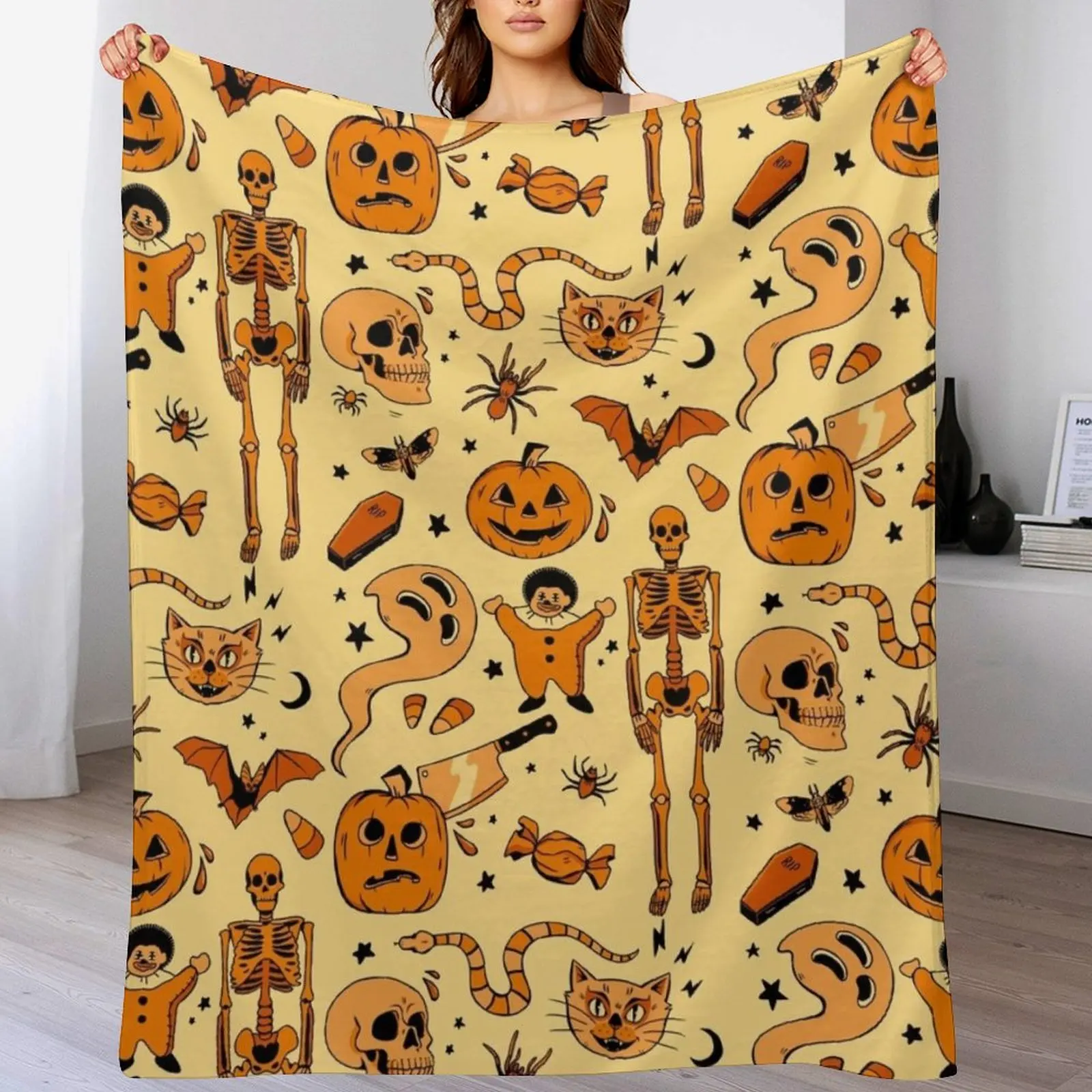 

Old School Halloween Throw Blanket Machine Washable Soft Warm Blanket