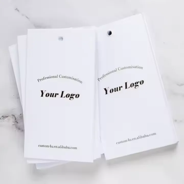 Maßgefertigte Luxus-Produktetiketten aus Papier, Kleidungsetiketten, transparente, durchsichtige, mattierte PVC-Hängeetiketten – Detail 3