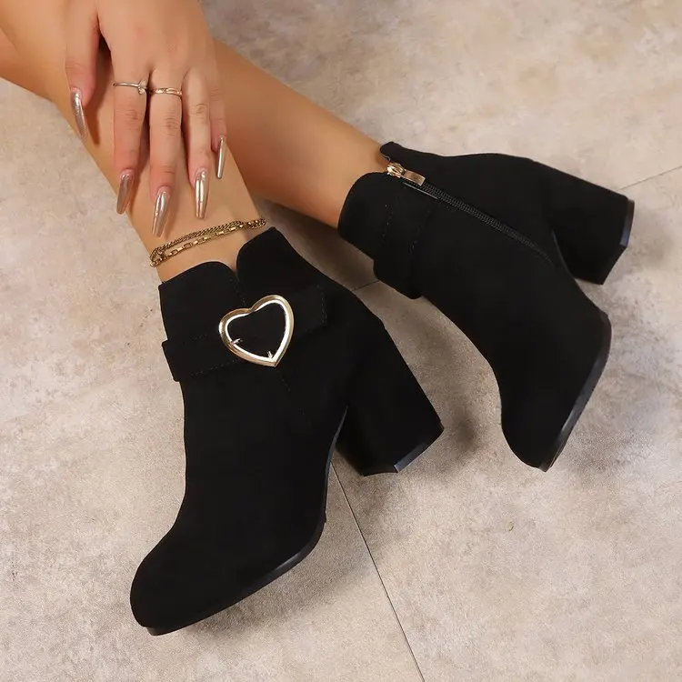 Damen-Stiefeletten mit klobigem Absatz, einfarbige High Heels mit seitlichem Reißverschluss, stilvolle kurze Stiefel – Detail 3