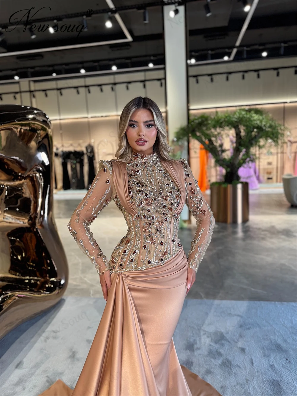 

Вечерние платья цвета шампанского с длинными рукавами, женское платье для выпускного вечера на Ближнем Востоке, вечерние платья с длинным шлейфом и бисером, Vestidos De Cóctel по индивидуальному заказу