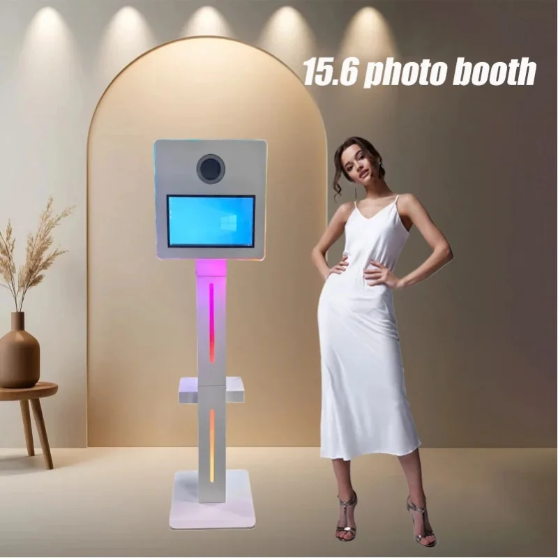 Neuer Bestseller 15,6 Zoll Touchscreen LED Open-Air Tragbare Fotobox DSLR Spiegelgehäuse mit Blitzlicht für Party Hochzeit Event