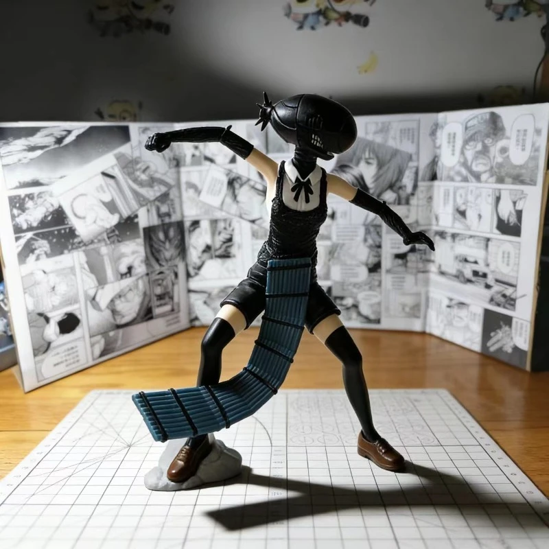 18.5cm Chainsaw Man Anime Figure Demon Reze Action Figure Chainsaw Demon Figurine PVC Ornament Toys Figurines Desktop Model Toys