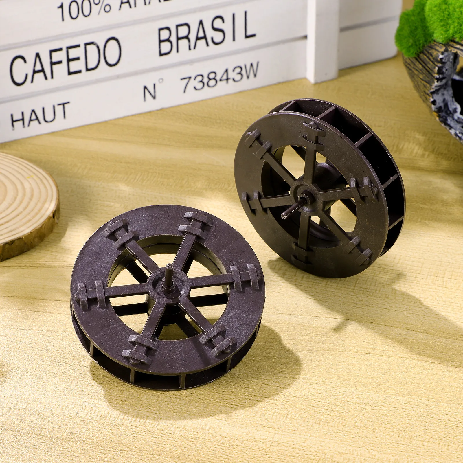 2Pcs Running Water Wheel Micro Water Fountain Replacement Resin Ornaments for DIY Scene Layout Zen Garden Home Office Decoration