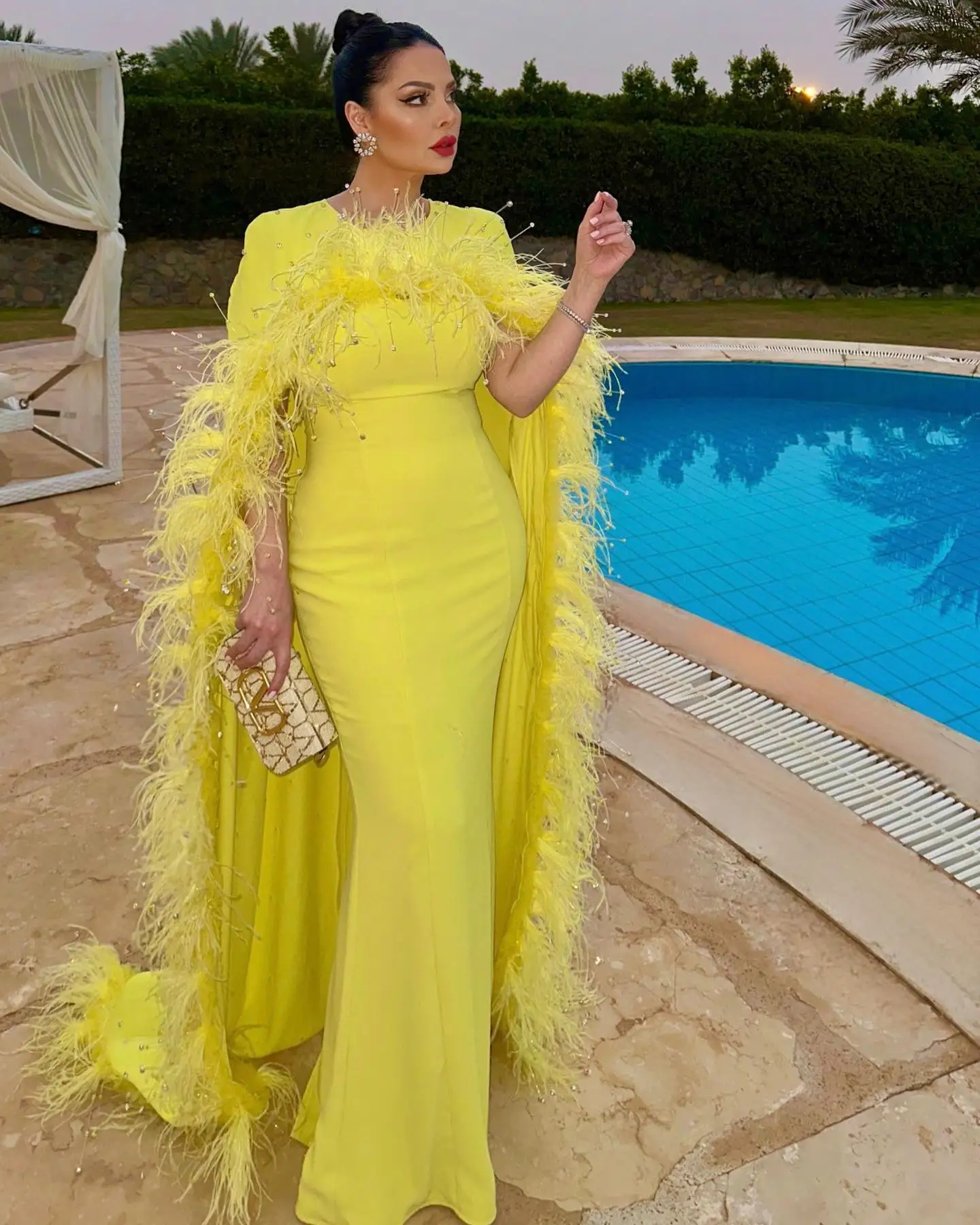 Aenyrst Elegant Yellow Mermaid Prom Dress Women\'s O-Neck Feather Beads Scarf Evening Gown Floor Length Formal Occasion Dresses