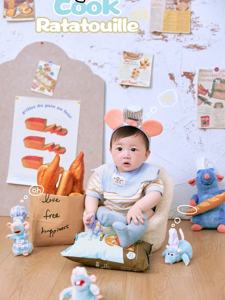 Cute Mouse Chef Baby Photo Props Set Cartoon Little Mouse Chef Outfit Plush Prop for 6-9 Month Baby Milestone Photoshoot Session