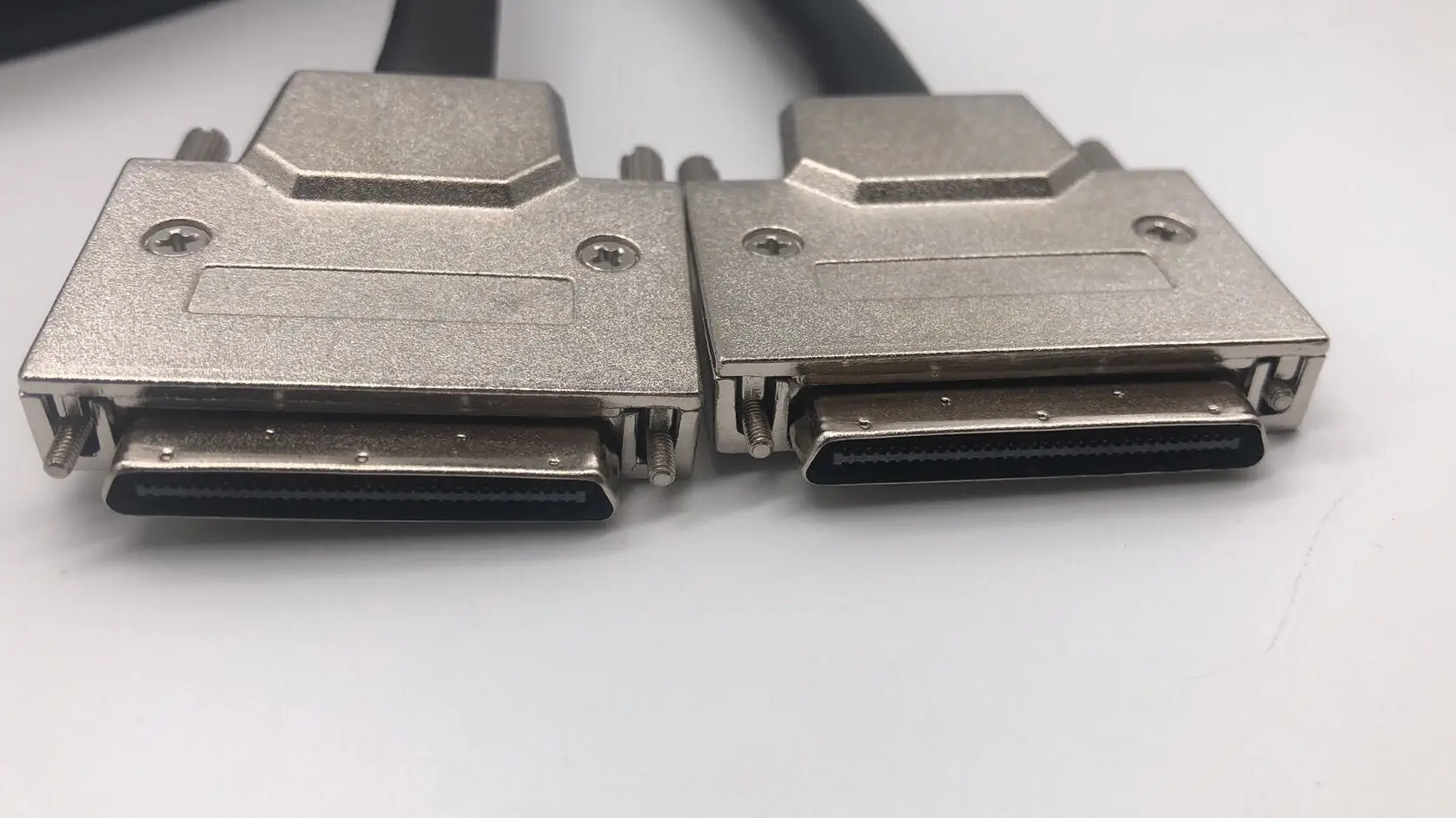 VHDCI68 to VHDCI68 Public Pair for Pin Transfer Wire Data Connection Wire 2m Iron Shell