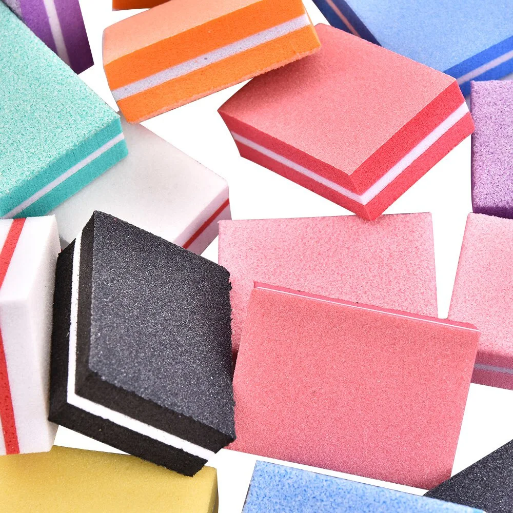 10 sztuk/partia Mini Gąbki Pilnik do Paznokci Bufor Ścierny Dwustronne Kolorowe Kwadratowe Bloki do Polerowania Paznokci Narzędzia do Manicure