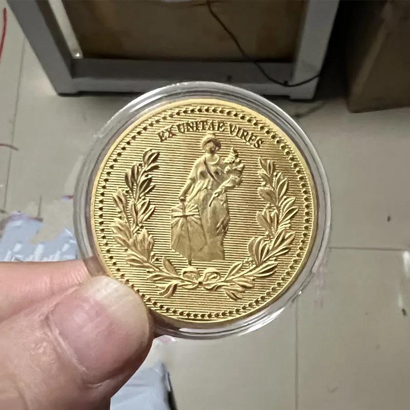 New Movie John Wick Continental Hotel Gold Two-Sided Coin Collection Cosplay Alloy Props Accessories Gift - view 4