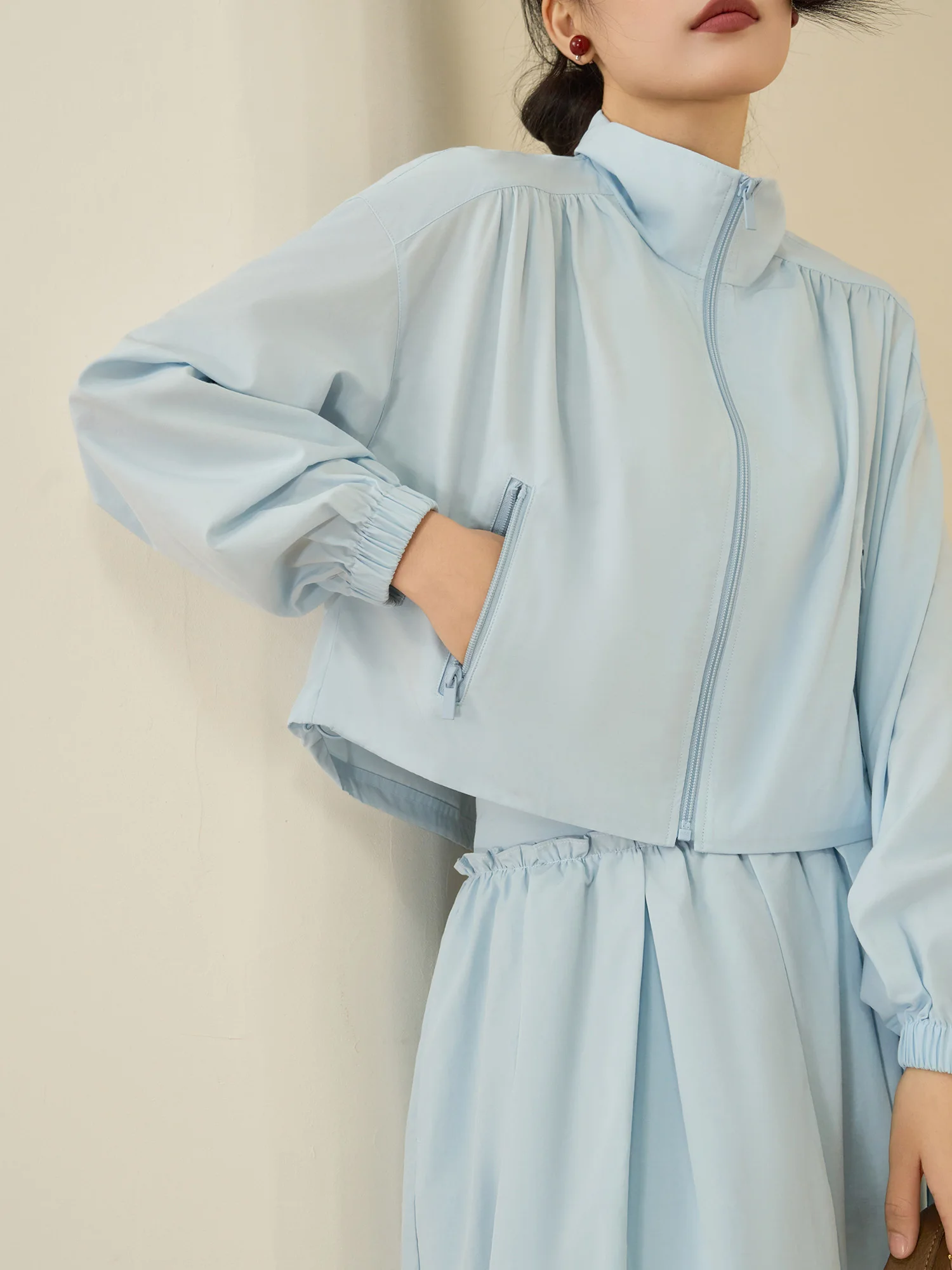 

Spring Casual Blue Lightweight Jaet And Skirt Set Women's Faion Sunscreen Outerwear Loose Fit High Waist Zipper Closure