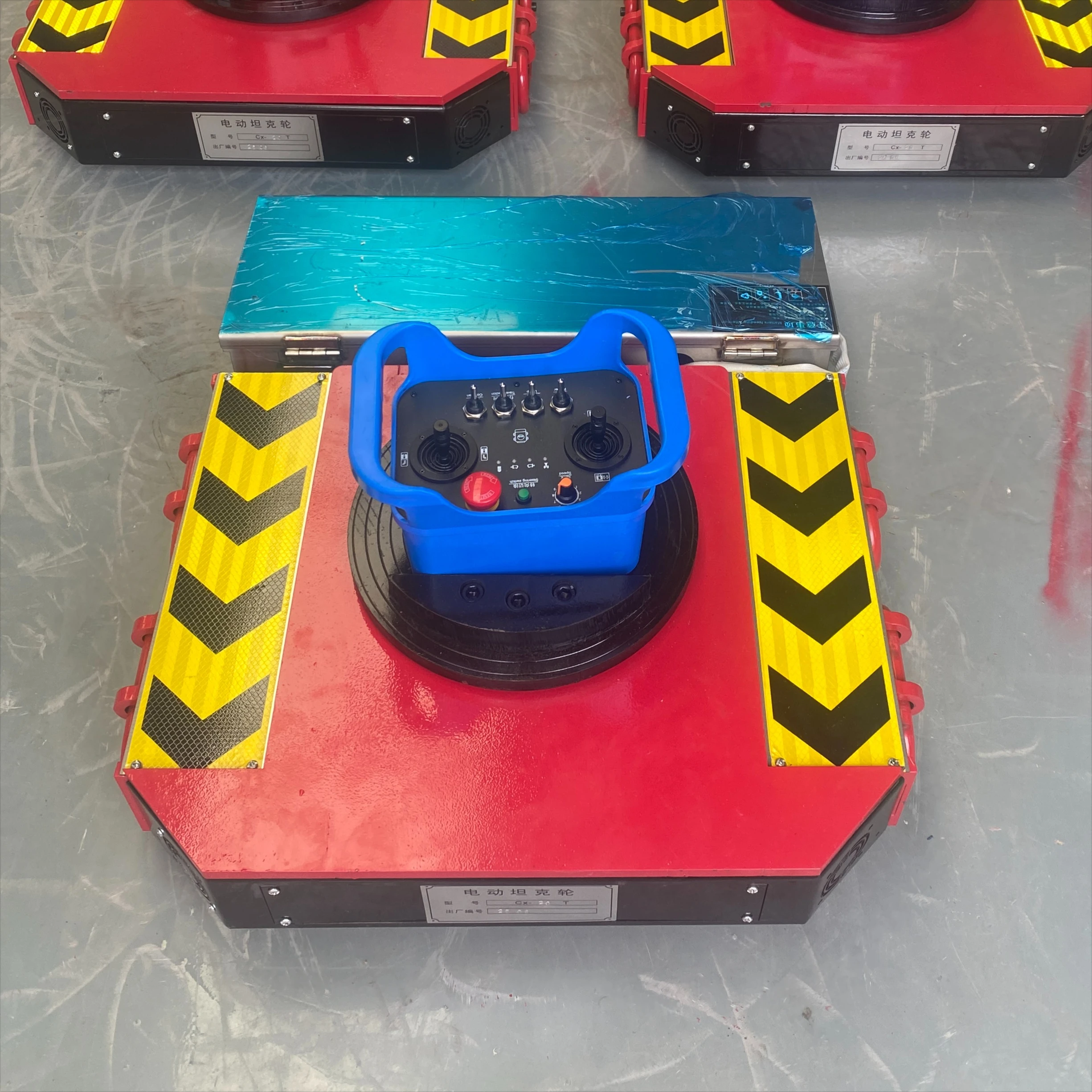 Remote Control Electric Transporter Heavy Load Moving Skates Battery Powered 20Ton 30Ton Roller Pallets Industrial Cart