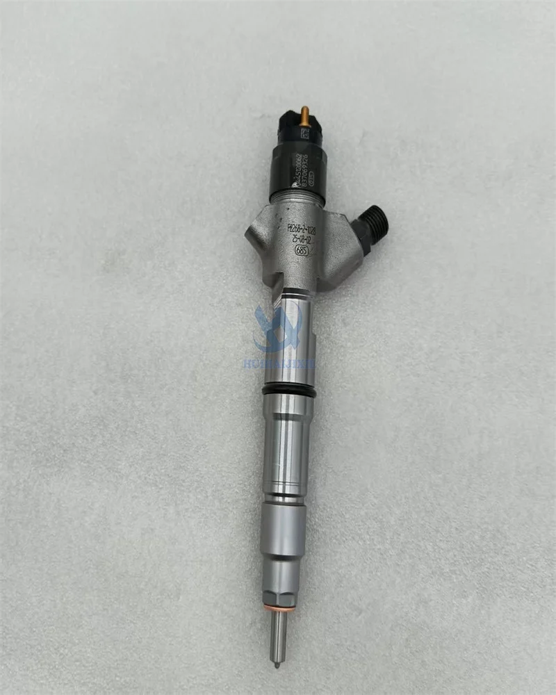 

Diesel Engine Common Rail Fuel Injector 0445120062 for Volvo D6D Engine EC210 EC210B Excavator