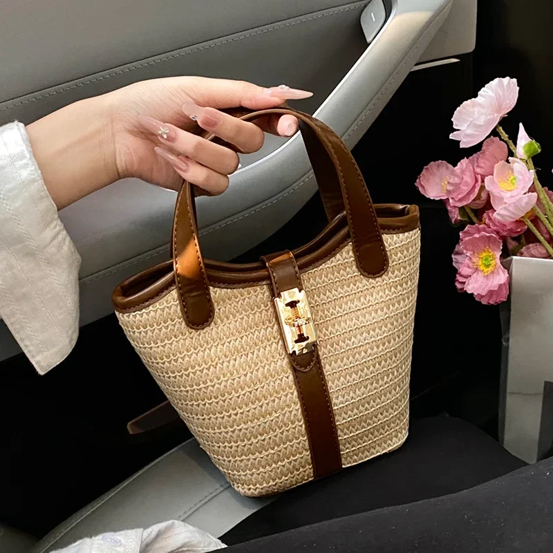 

Summer Small Straw Handbag Trendy Shoulder Bag Woven Bucket Crossbody Bag Casual Seaside Beach Bag Gilrs Handle Tote